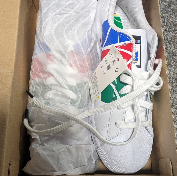 NWT Adidas fw4005 Superstar Pure J's - Picture 4 of 7